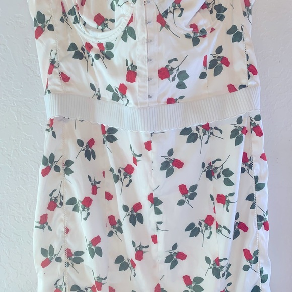 For love and lemons dress size large - Picture 5 of 8